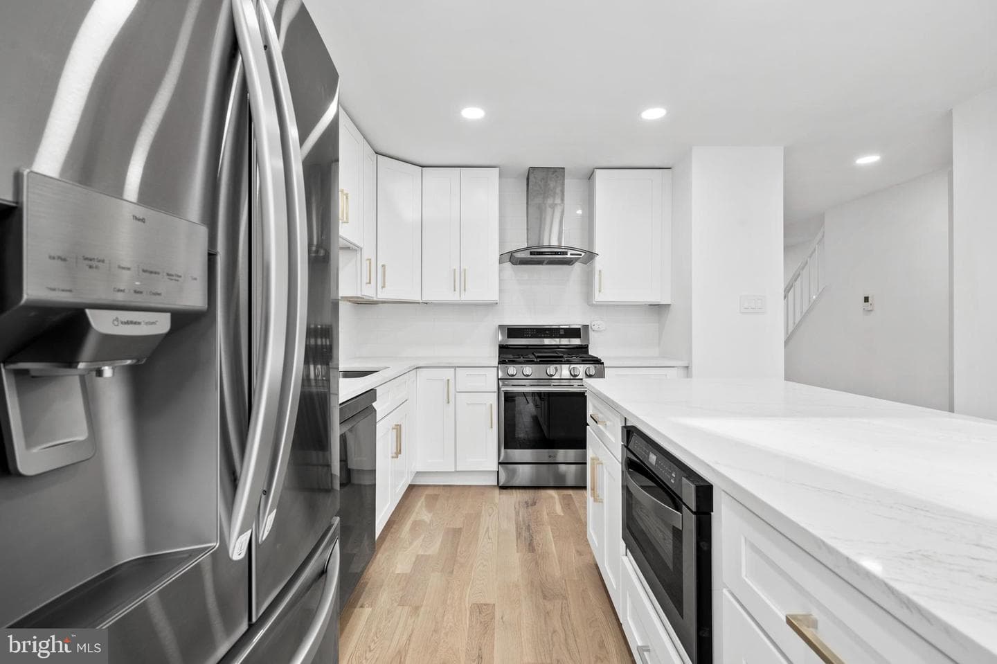 1007 Stoneham Drive #1007b photo 3