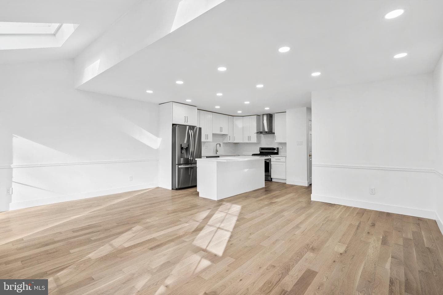 1007 Stoneham Drive #1007b photo 5