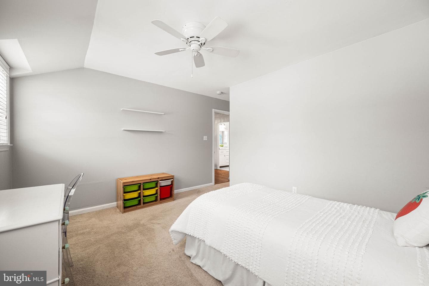 631 Westwind Drive photo 33