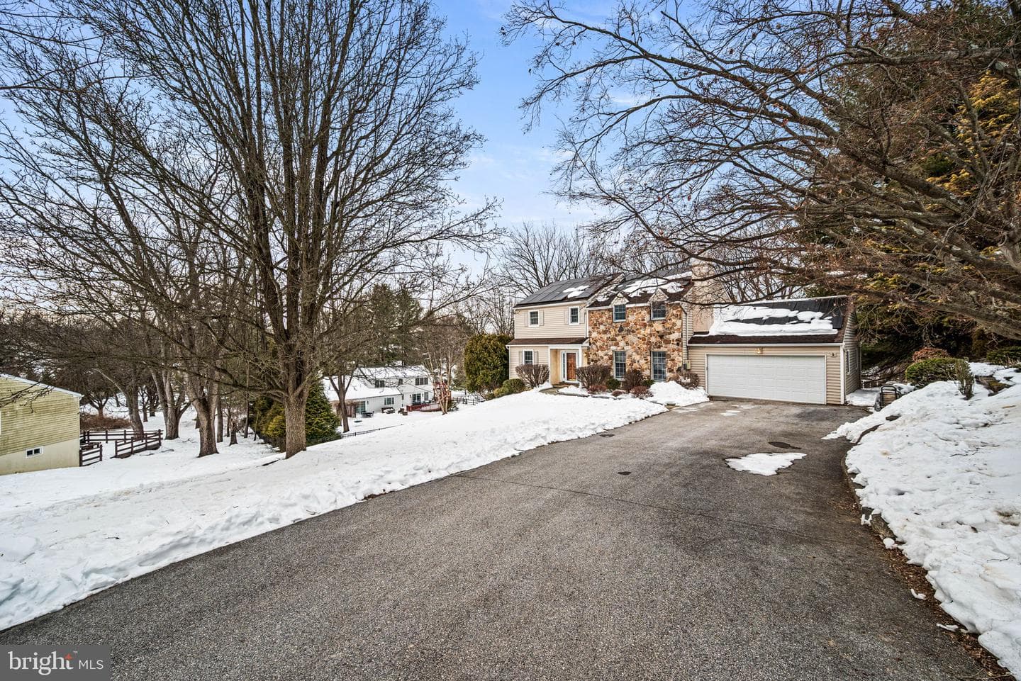 631 Westwind Drive photo 40