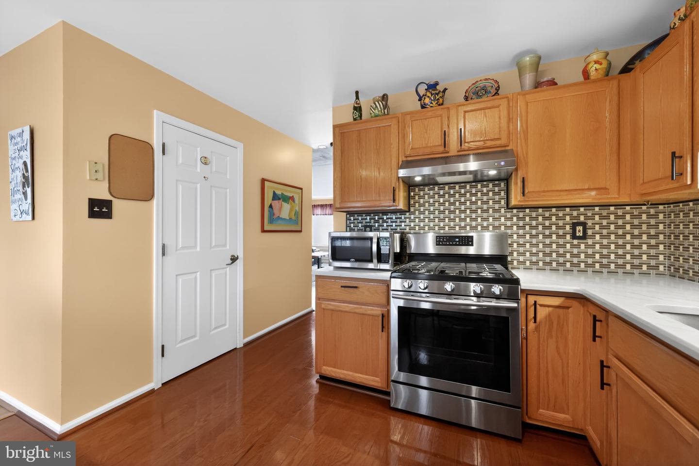 17 Buttonwood Drive photo 8