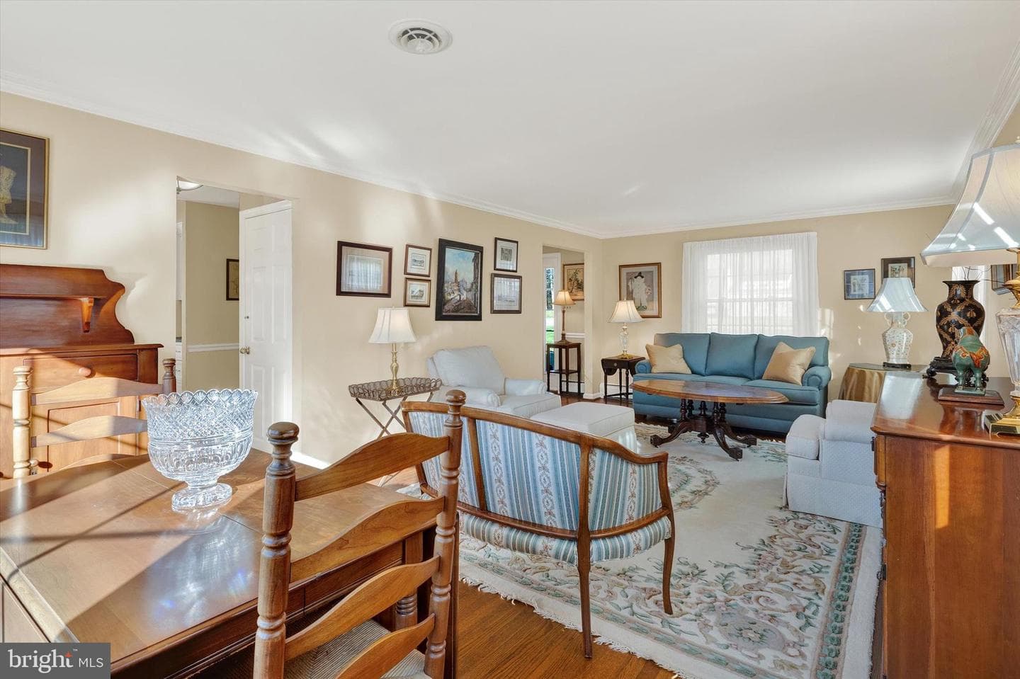 510 Woodview Drive photo 10