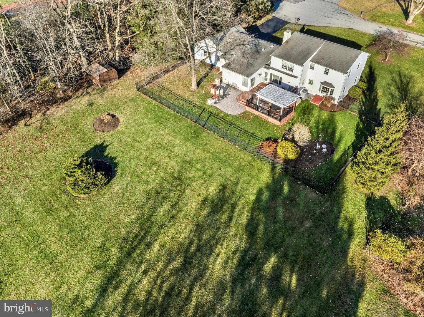 510 Woodview Drive photo 14
