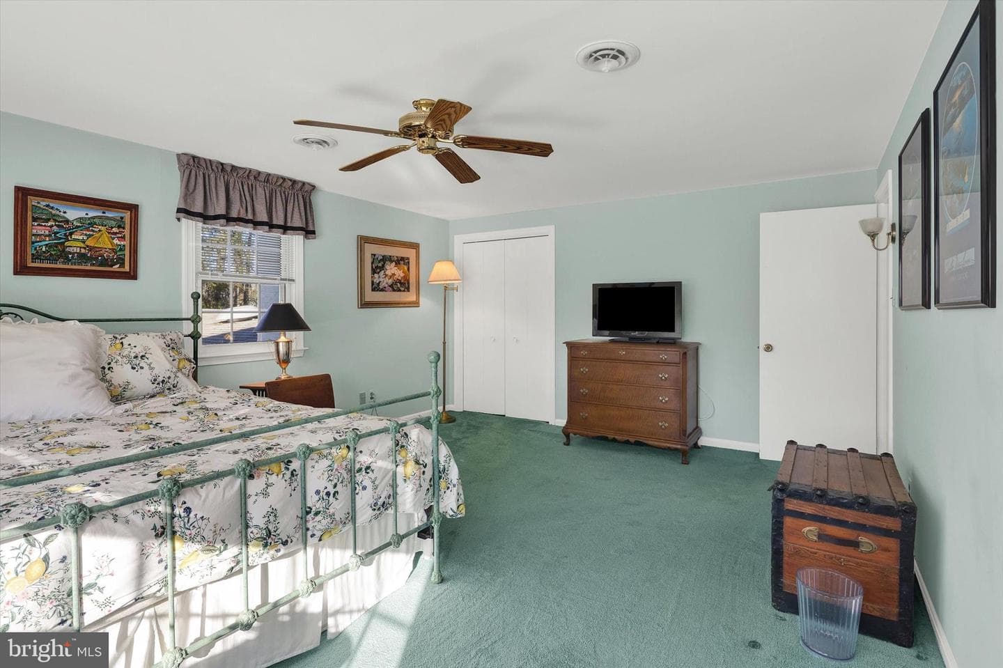 510 Woodview Drive photo 48