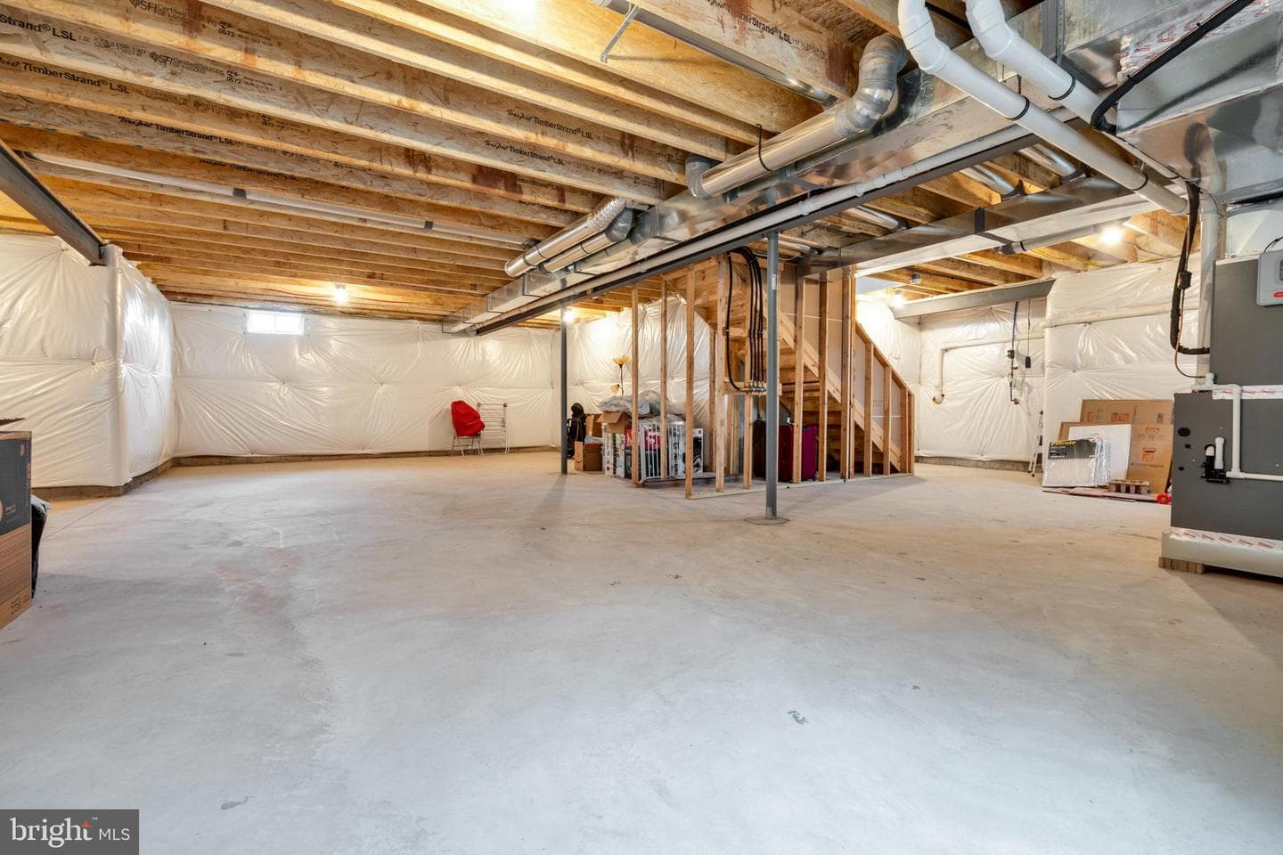 422 Emerald Court photo 34