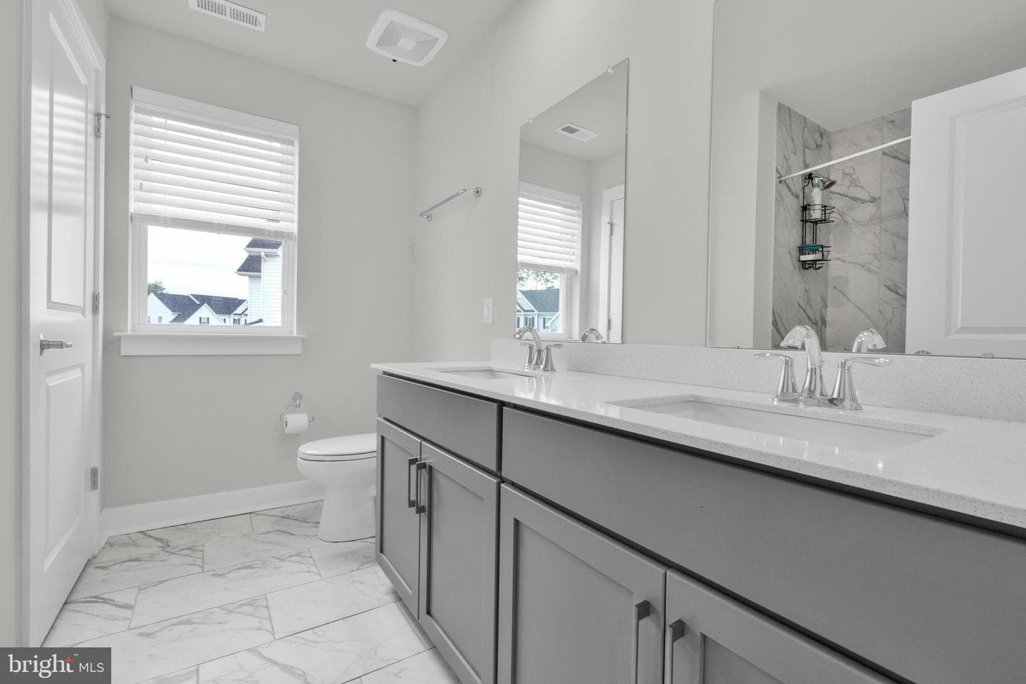 422 Emerald Court photo 36
