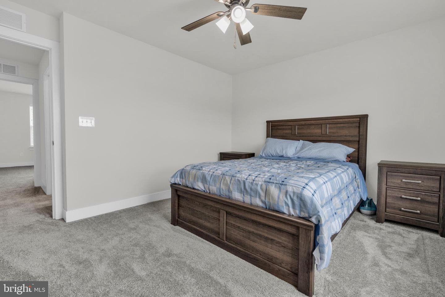 422 Emerald Court photo 38