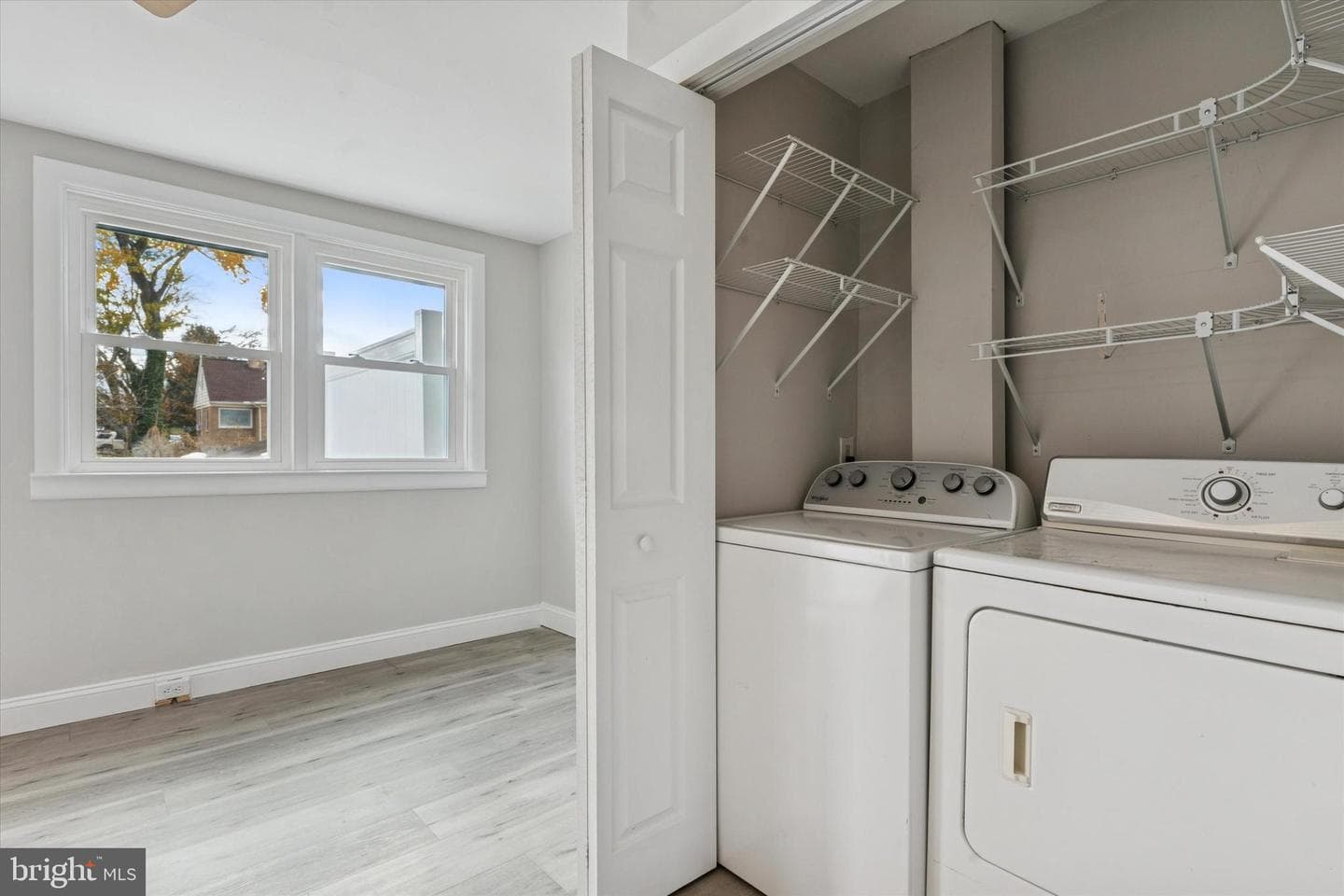 334 Mary Street photo 6