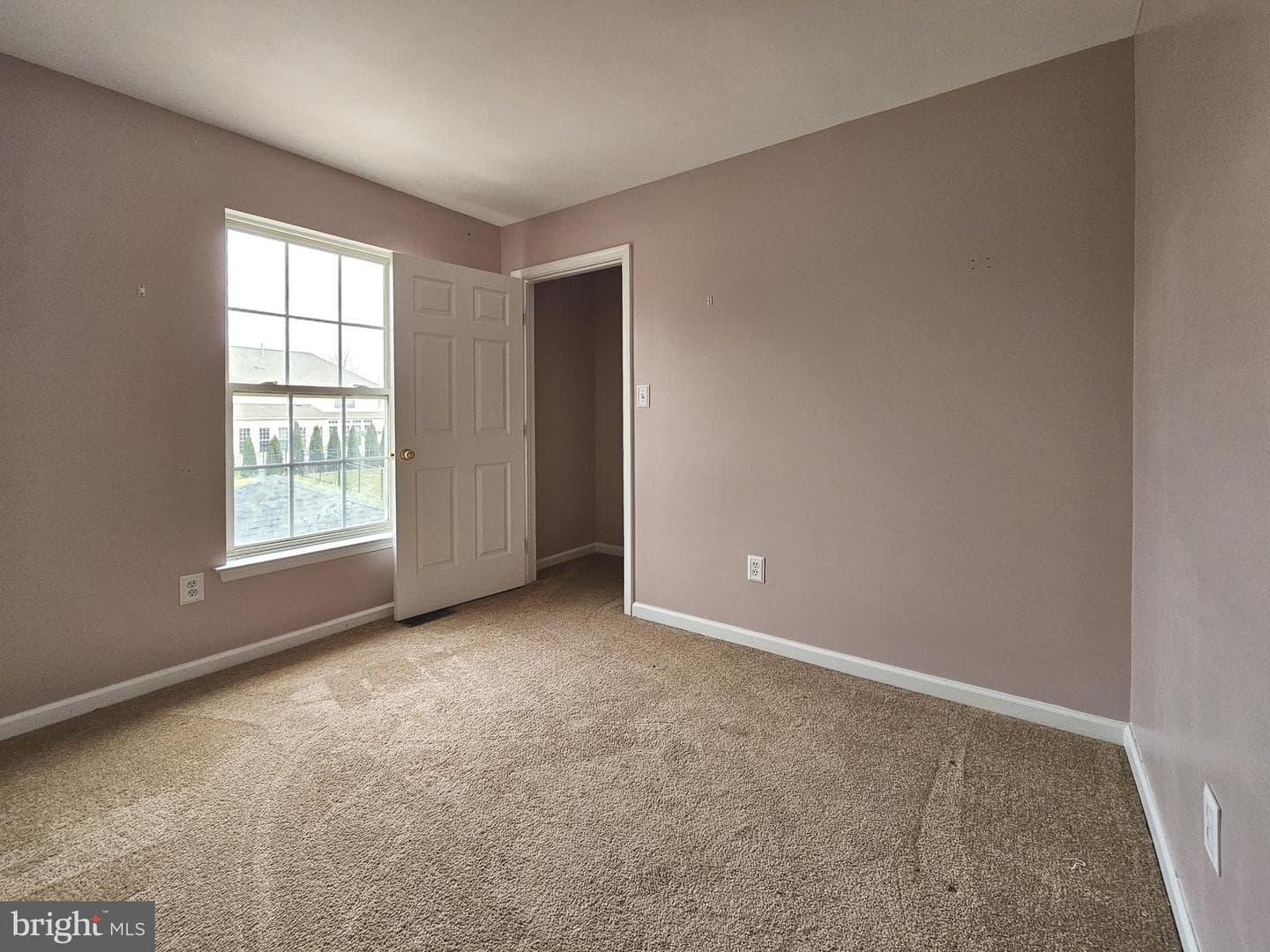 308 Flagstone Circle photo 16