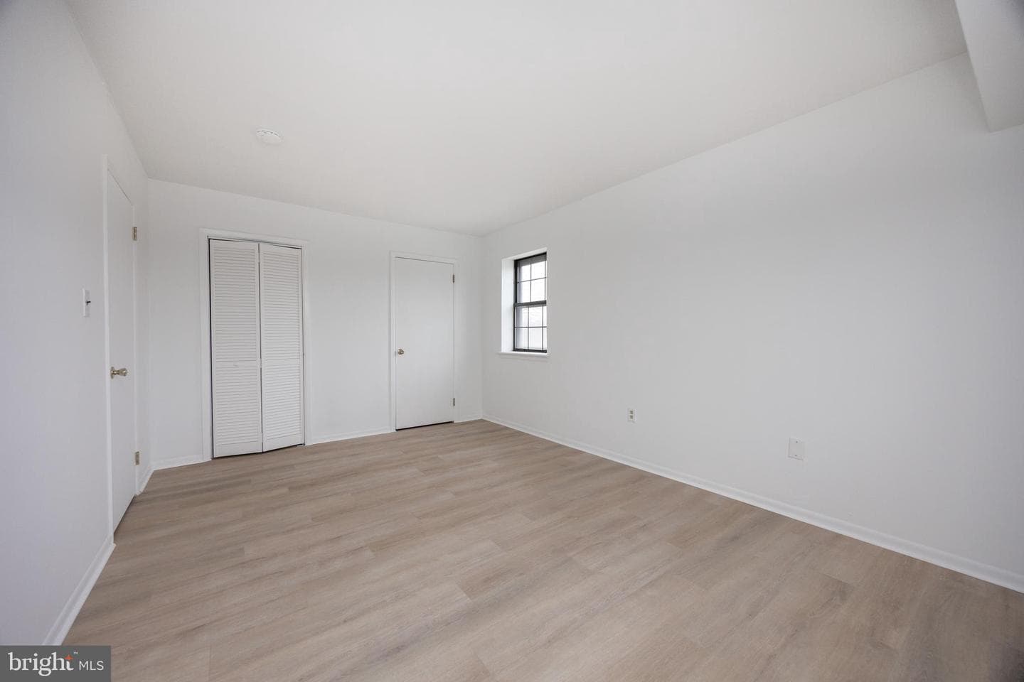 1717 Valley Drive photo 18