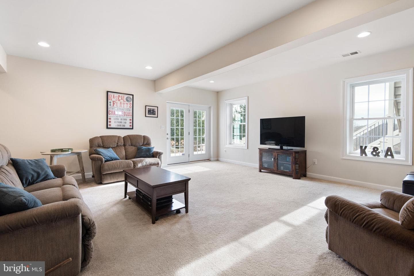 110 Pierce Lane photo 26