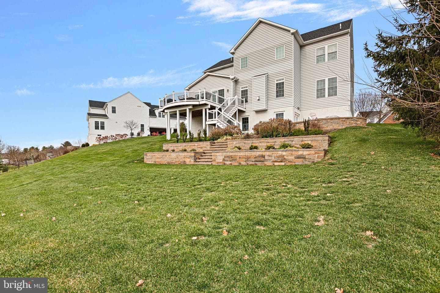 110 Pierce Lane photo 29
