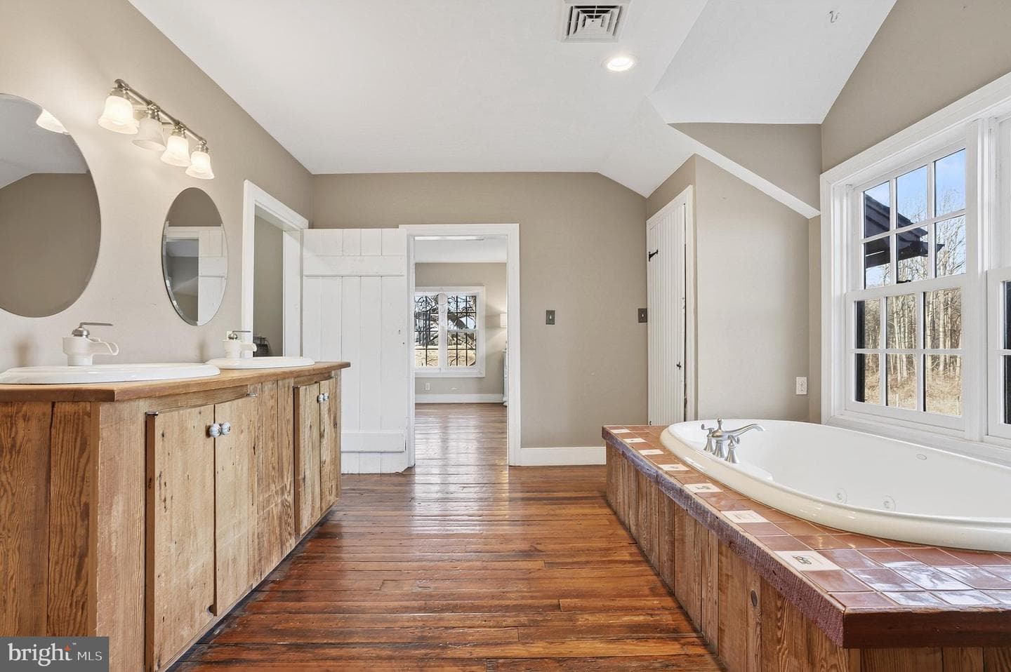 201 Pine Swamp Road photo 26