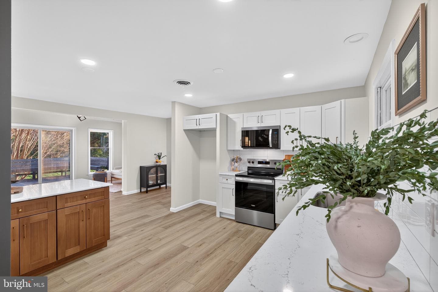 119 Oaks Road photo 8