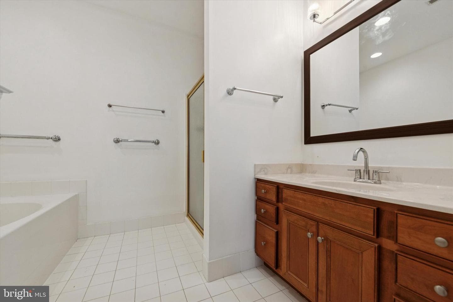 1324 W Chester Pike #107 photo 14