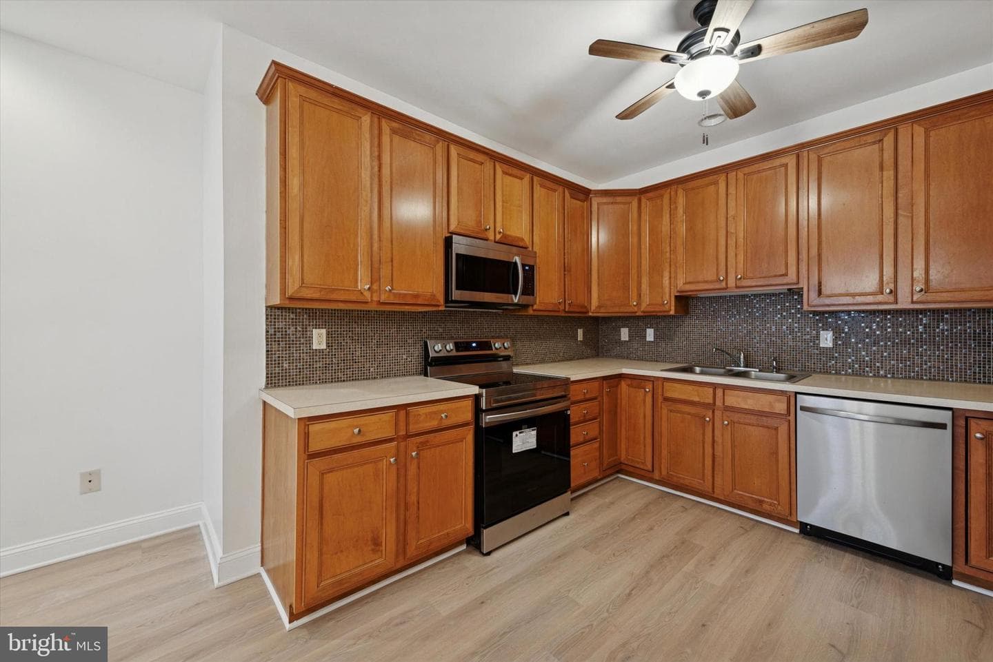 1324 W Chester Pike #107 photo 7