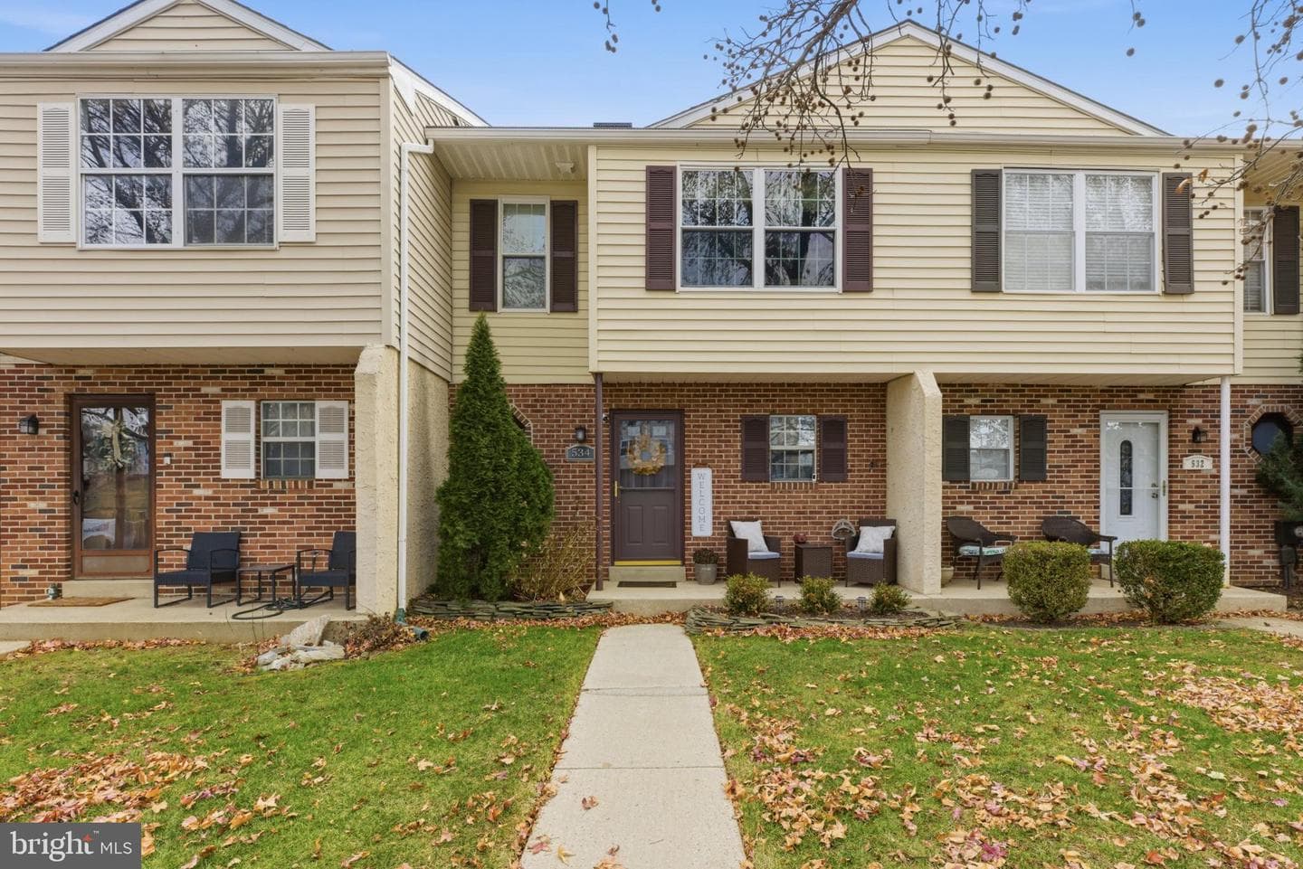 534 Lancaster Court photo 1
