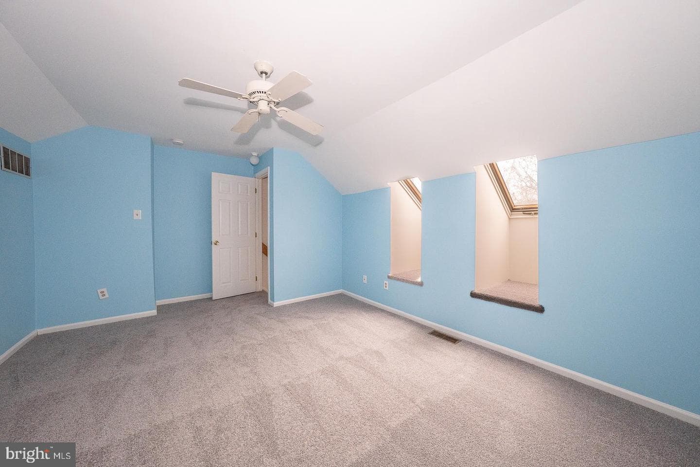 26 Rampart Drive photo 29
