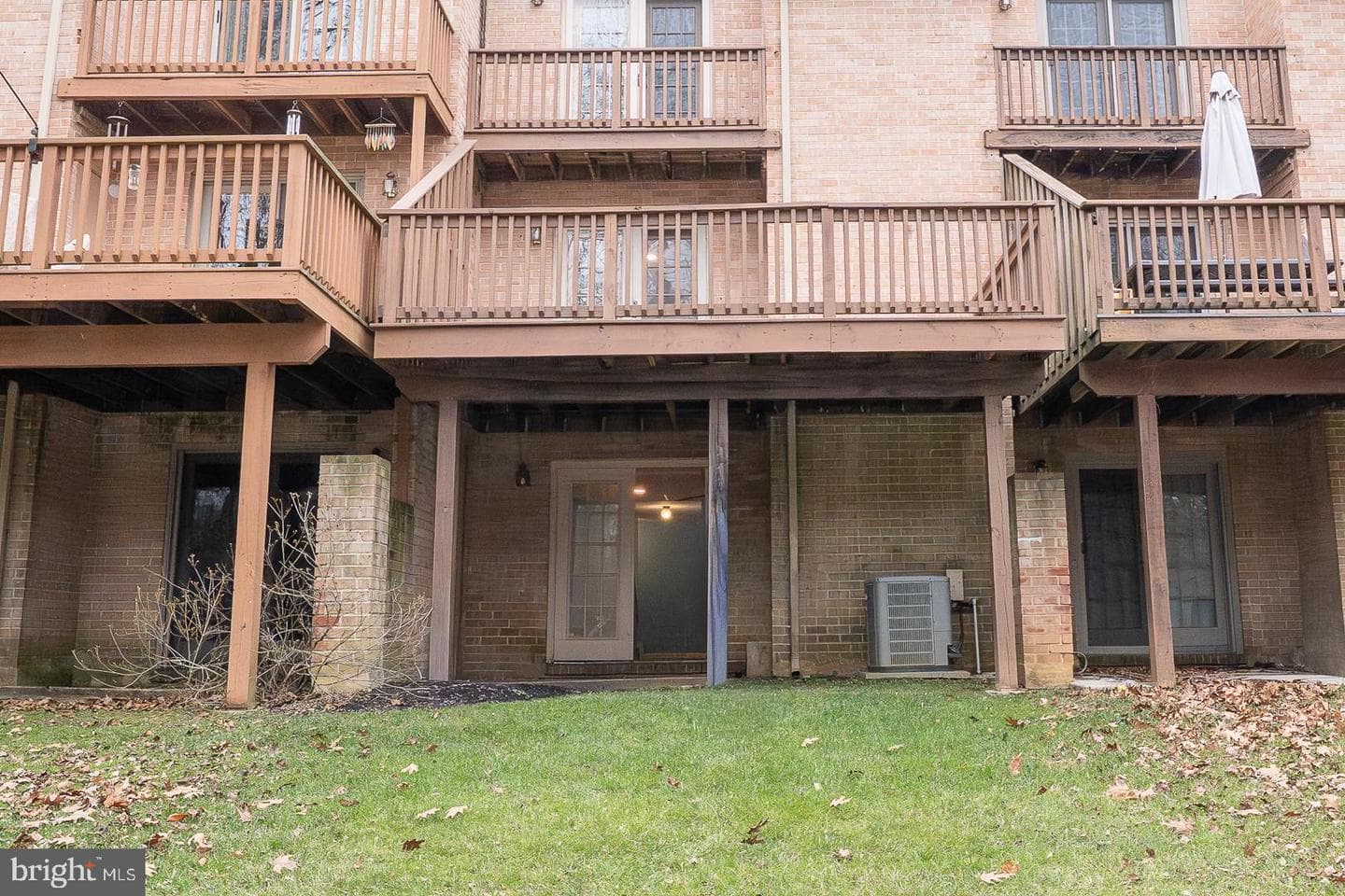 26 Rampart Drive photo 37