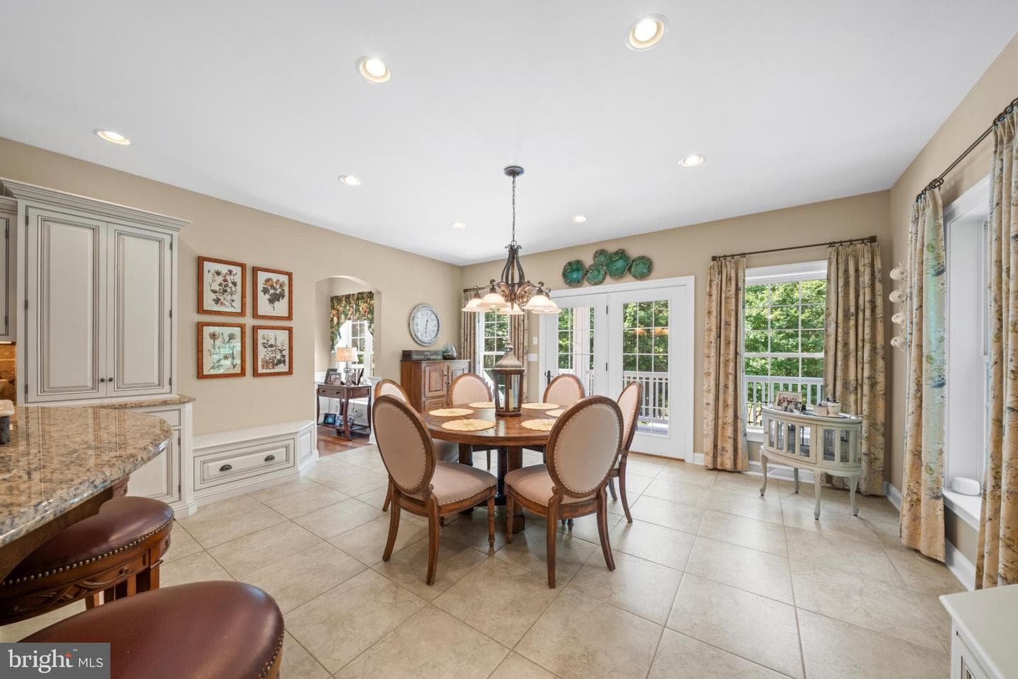 1433 Shaner Drive photo 32