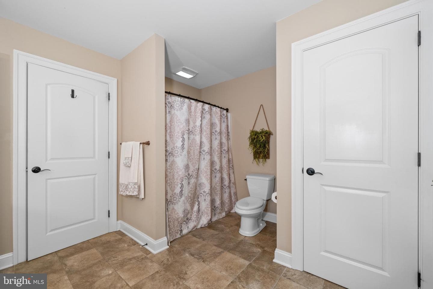 1433 Shaner Drive photo 38