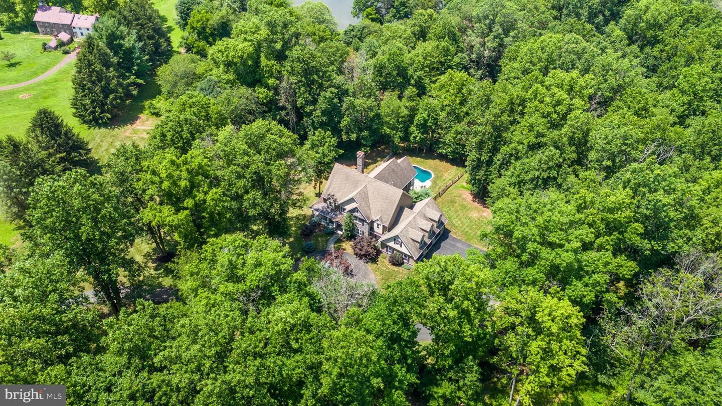 1433 Shaner Drive photo 87