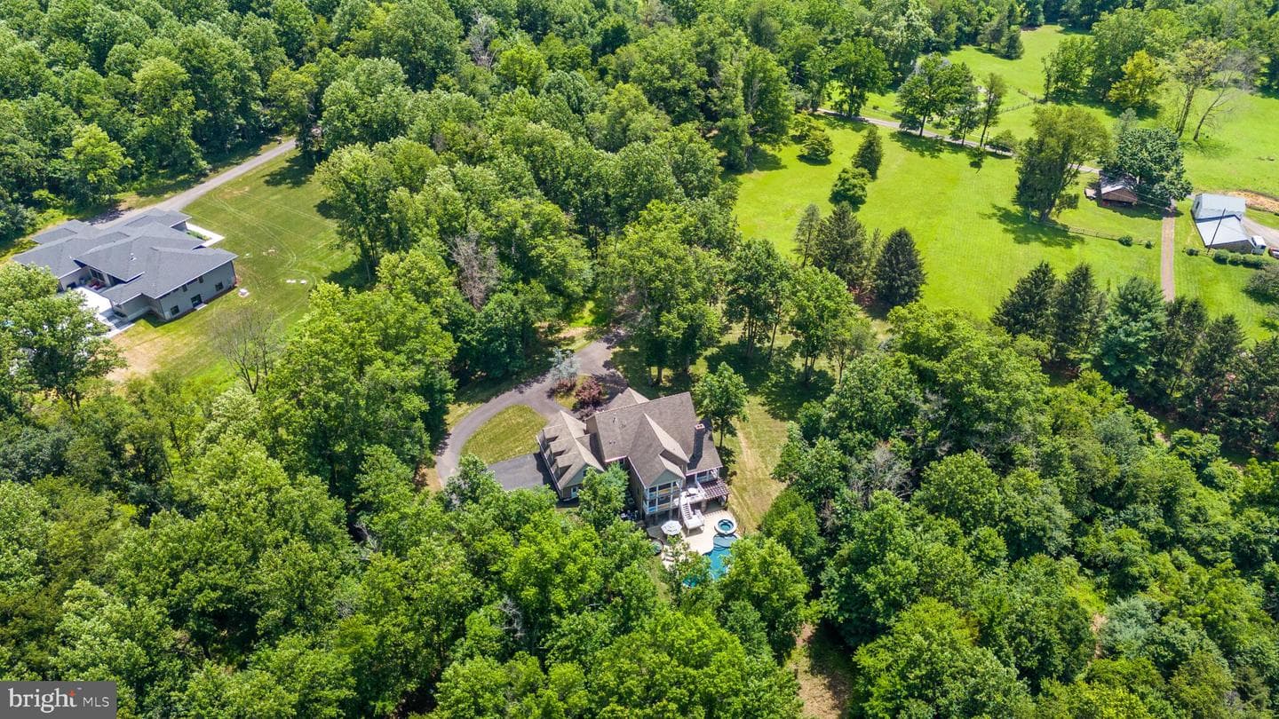 1433 Shaner Drive photo 88