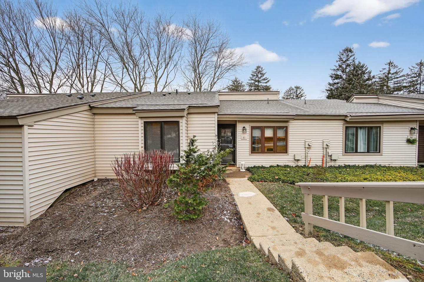 115 Ashton Way #115 photo 2