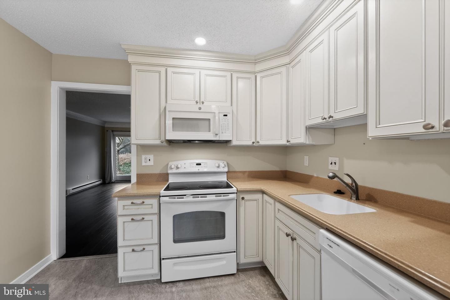 115 Ashton Way #115 photo 4
