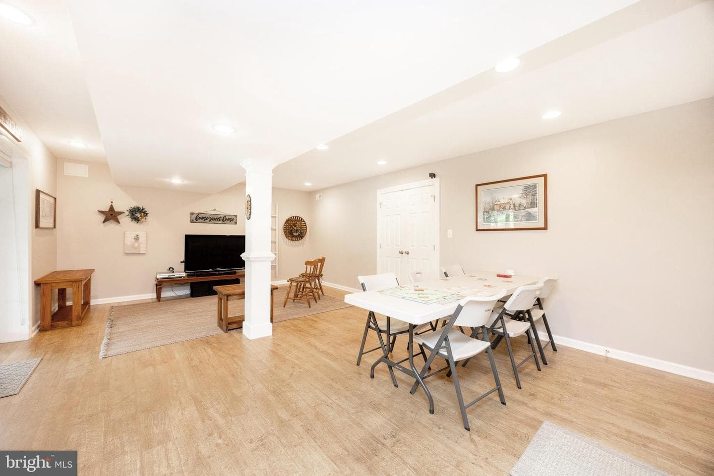 315 Martingale Circle photo 28