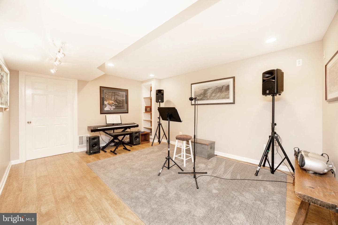 315 Martingale Circle photo 30