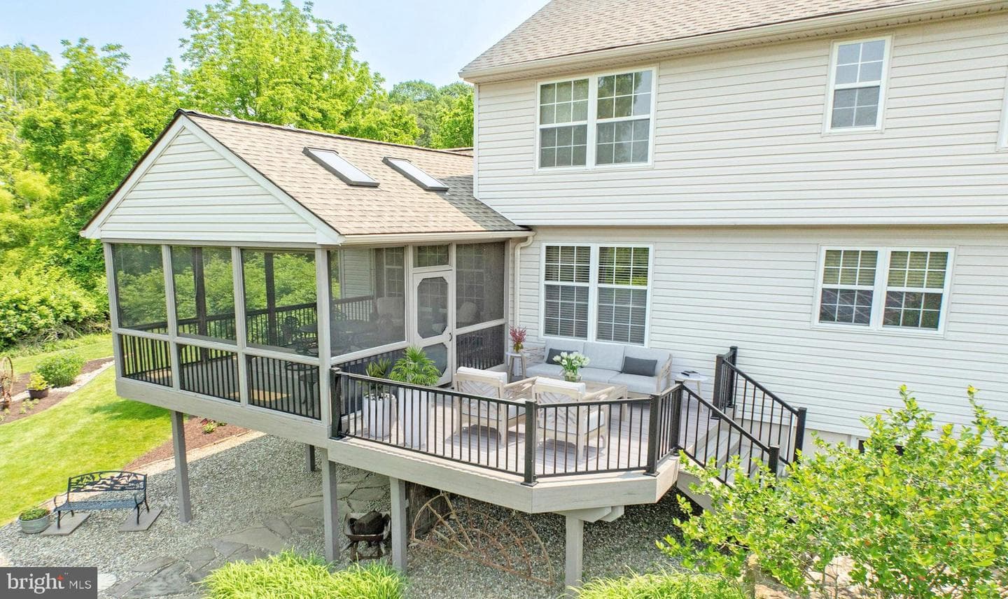315 Martingale Circle photo 38