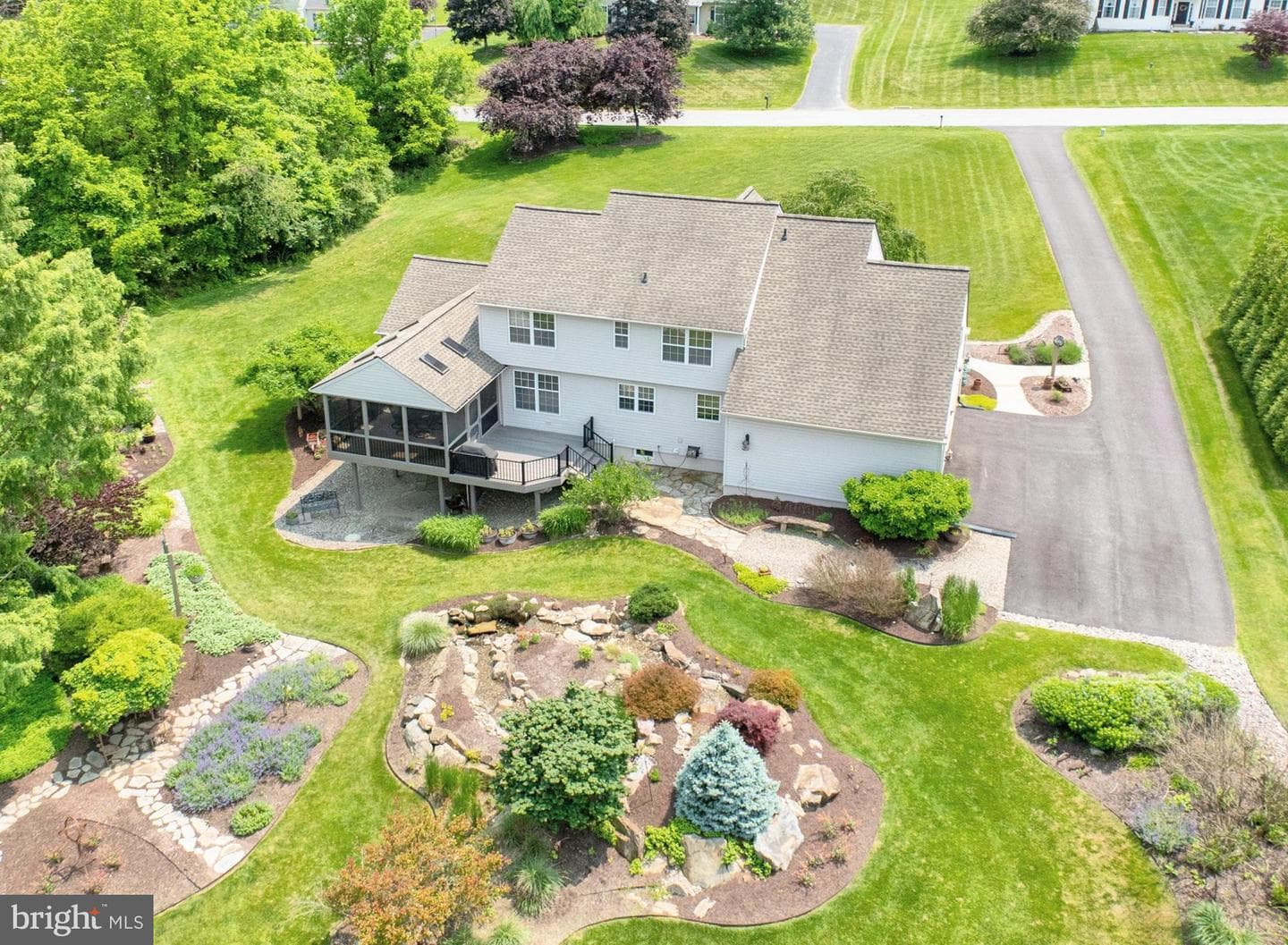 315 Martingale Circle photo 54
