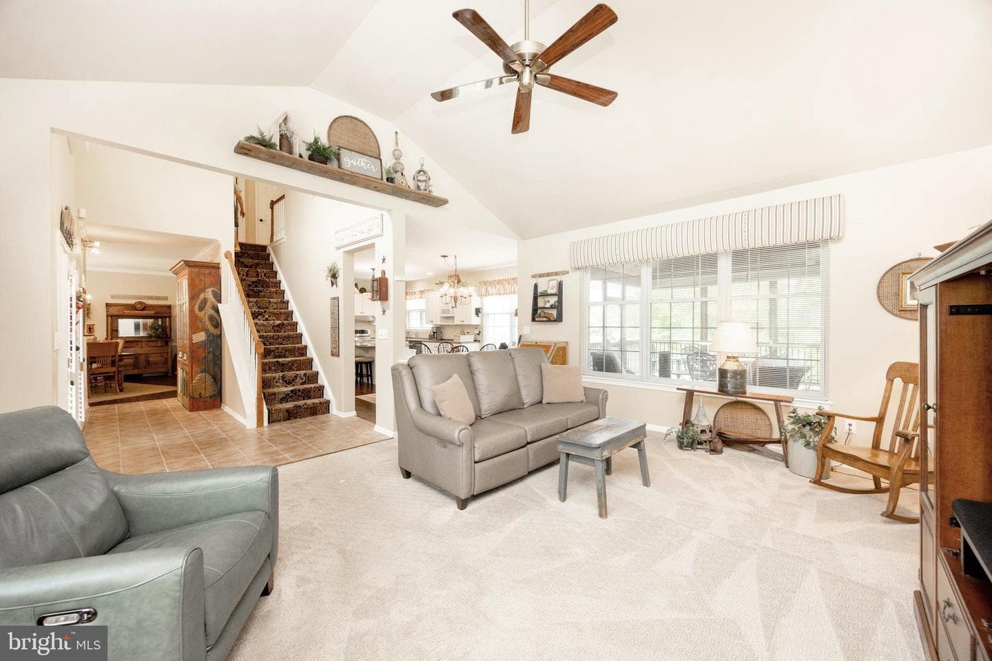 315 Martingale Circle photo 7