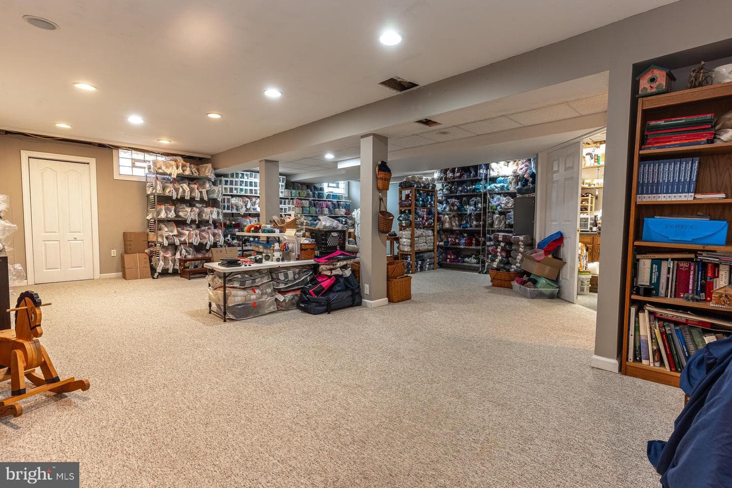 820 Waverly Road photo 34
