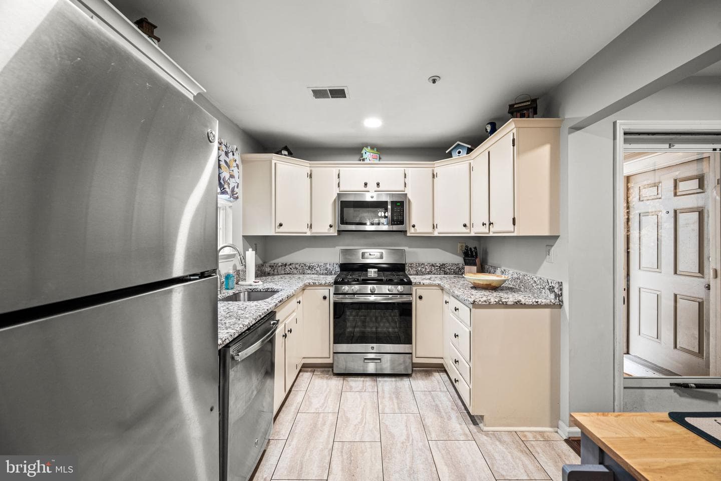 521 Astor Square #45 photo 5