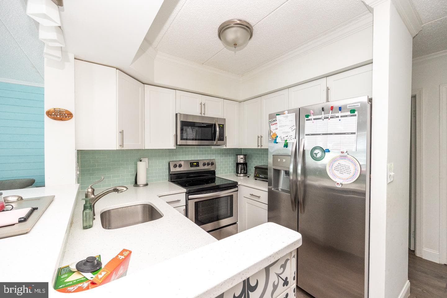 750 E Marshall Street #402 photo 11