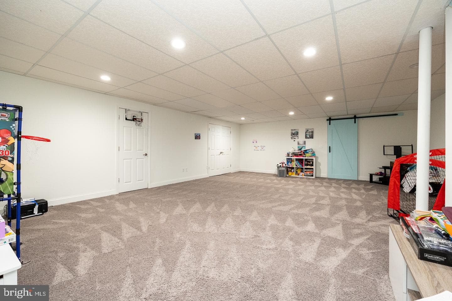 750 E Marshall Street #402 photo 20
