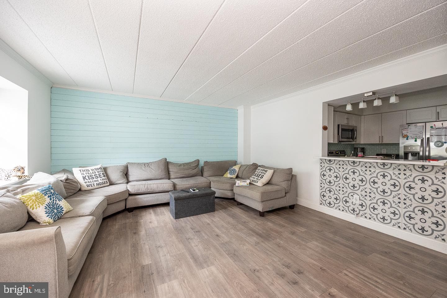 750 E Marshall Street #402 photo 3