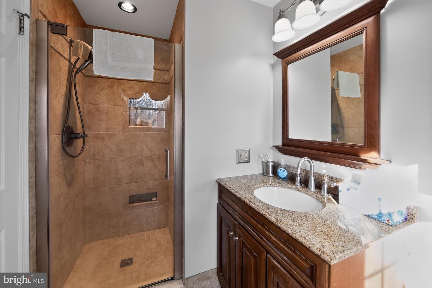 804 Plumtry Drive photo 37