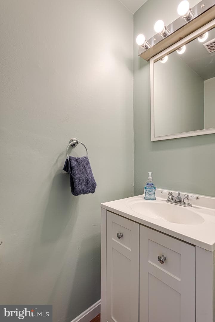 402 Devon Court #487 photo 15