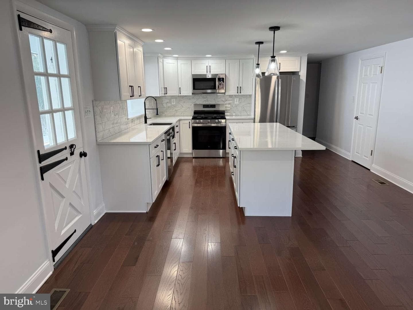 546 W Boot Road photo 10