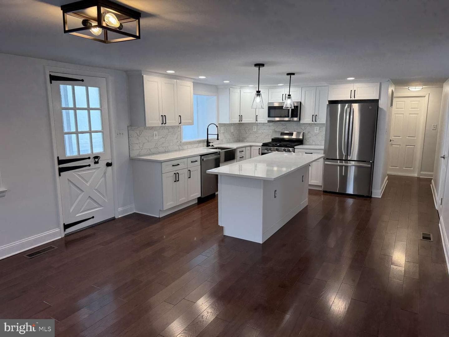 546 W Boot Road photo 12