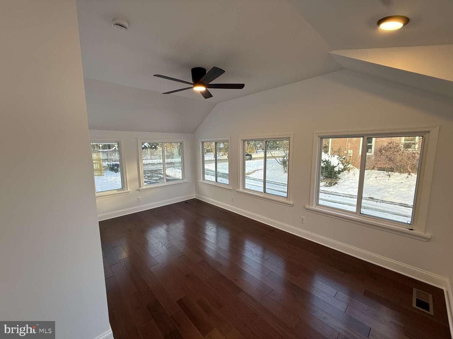 546 W Boot Road photo 17