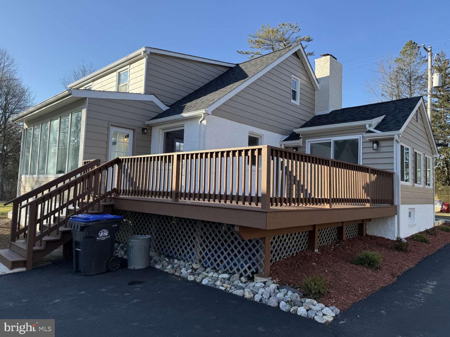 546 W Boot Road photo 2