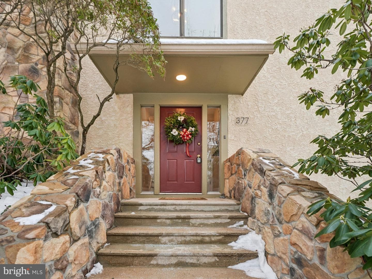 377 Lynetree Drive #5-A photo 1