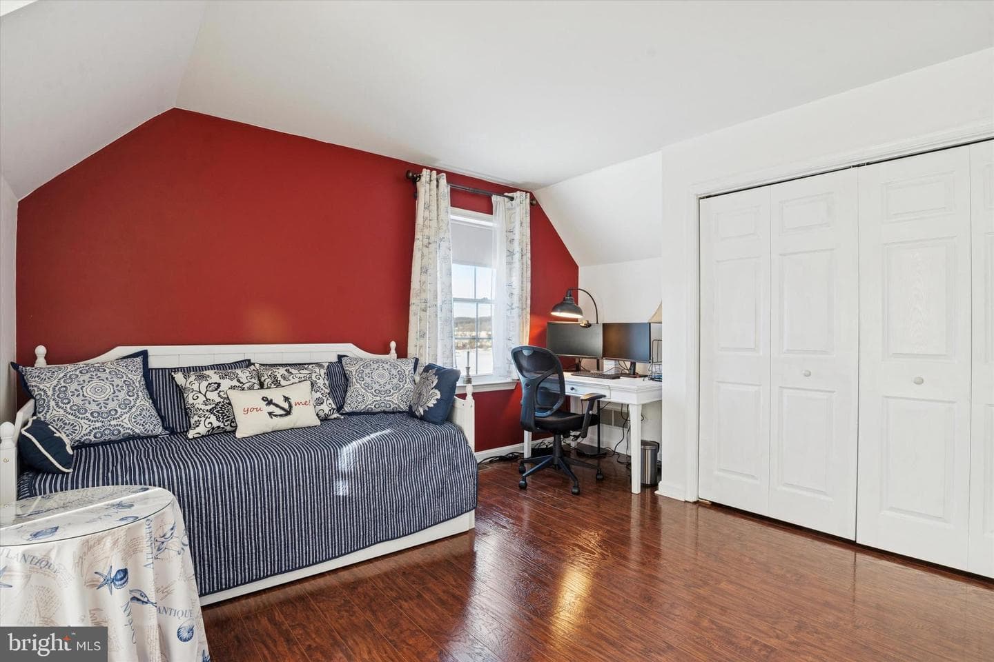 815 Chestnut Hill Road photo 17
