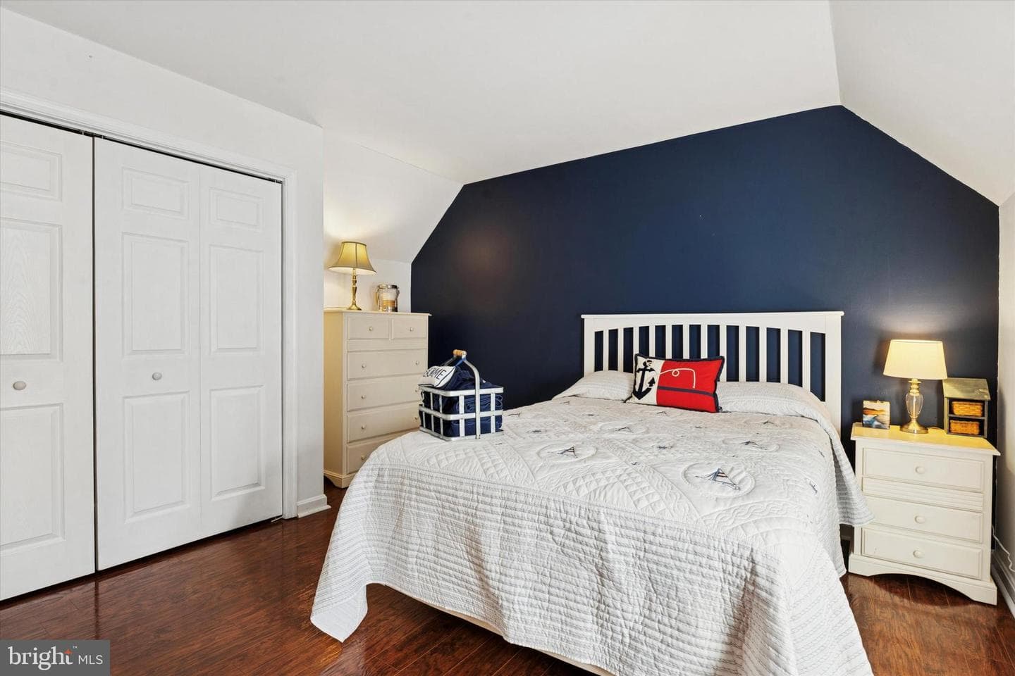 815 Chestnut Hill Road photo 20