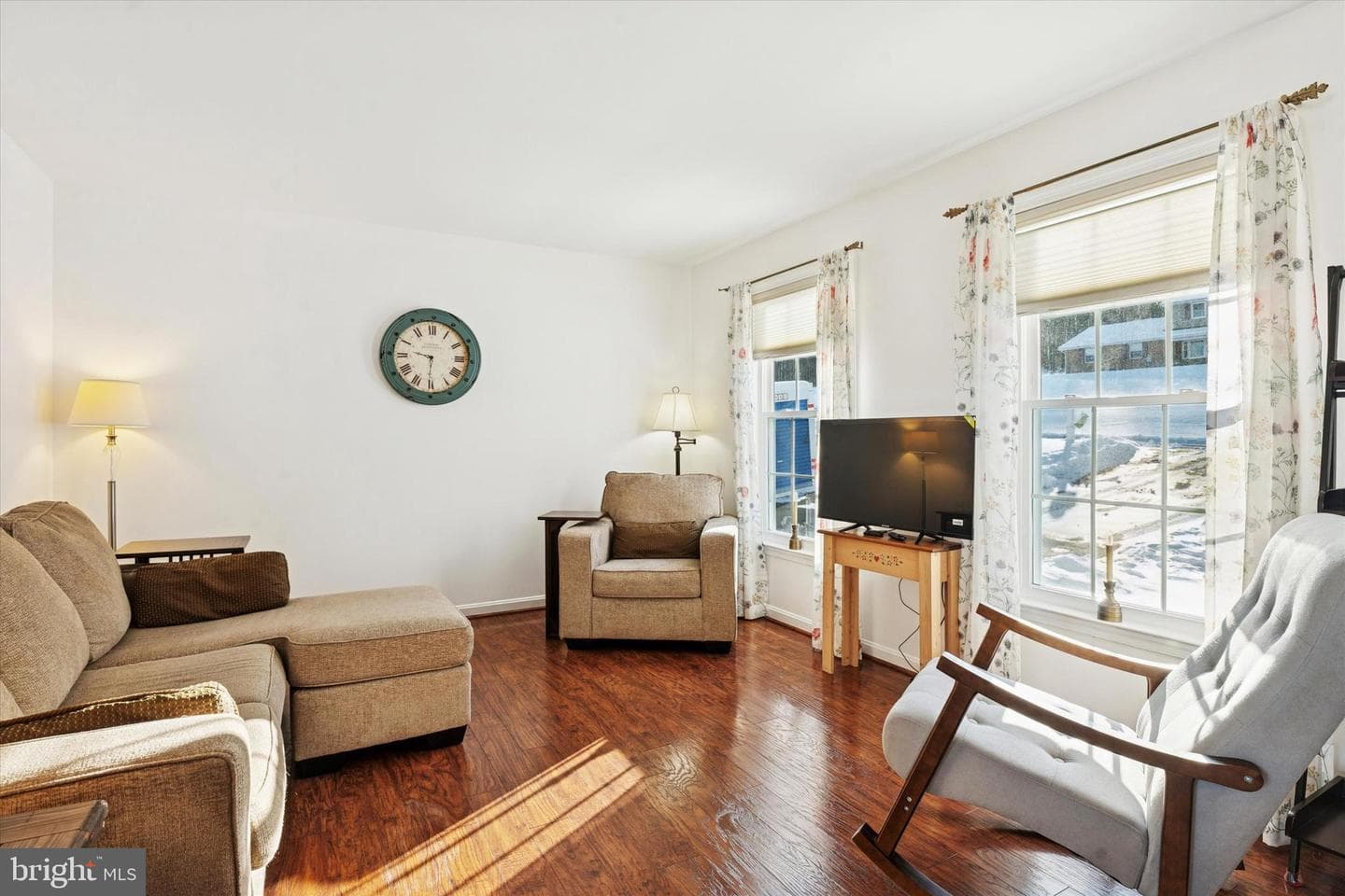 815 Chestnut Hill Road photo 5