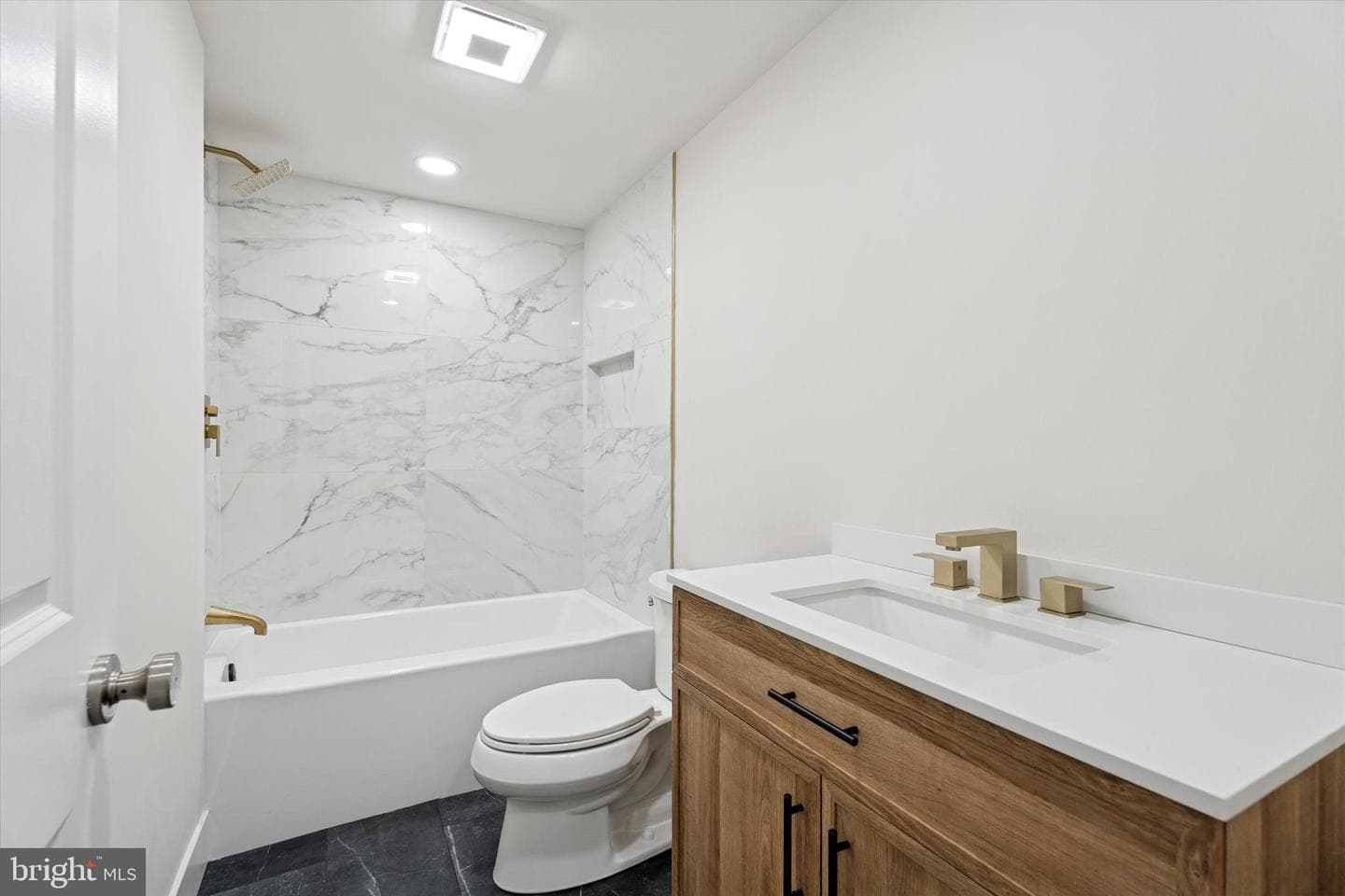 114 Linden Drive photo 4